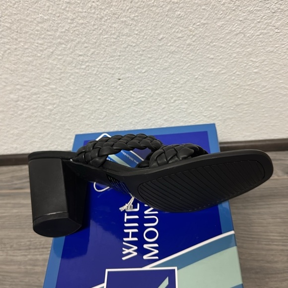 WHITE MOUNTAIN Women's by Far Block Heel - Picture 3 of 6